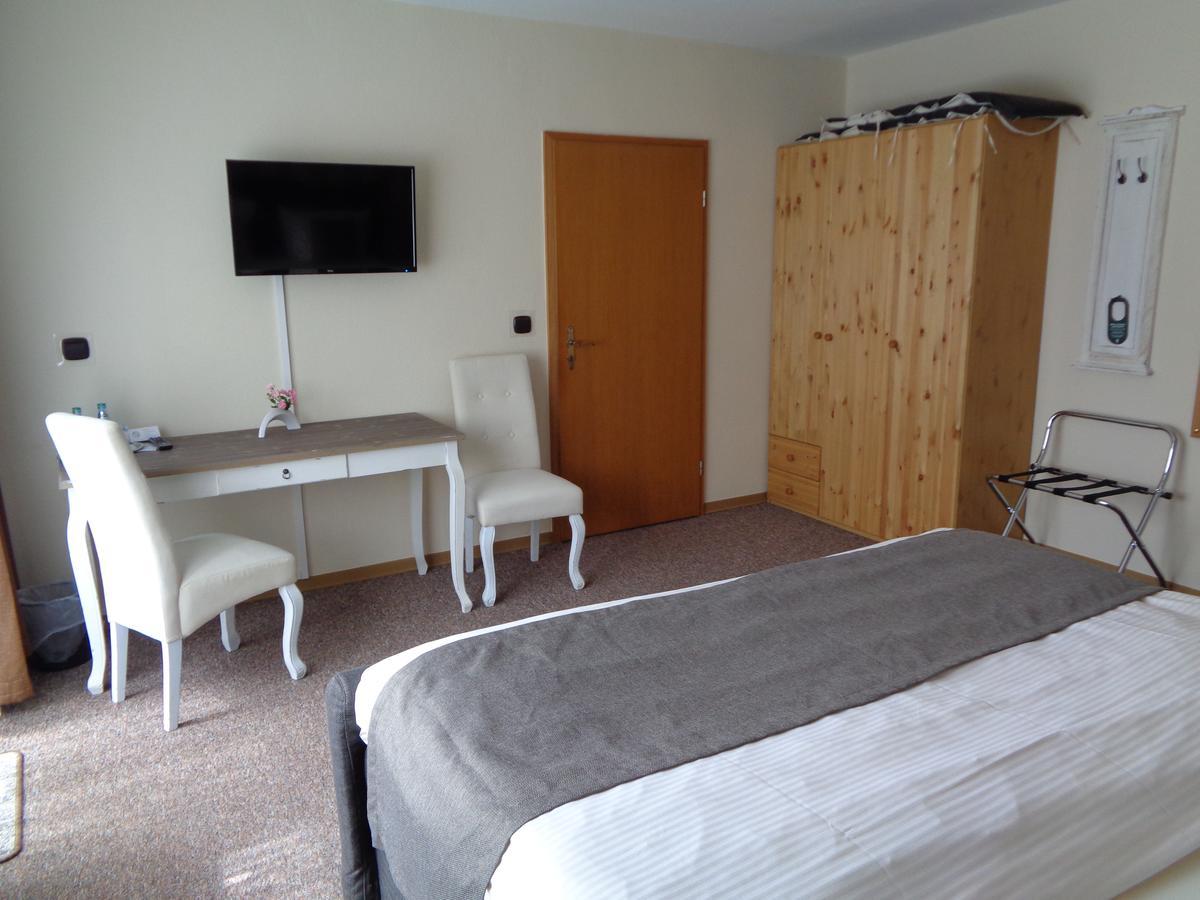 Hotel Garni Eichhornkobel Fassberg Bagian luar foto