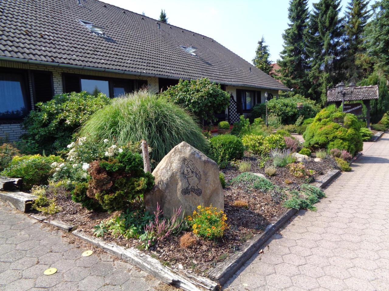 Hotel Garni Eichhornkobel Fassberg Bagian luar foto